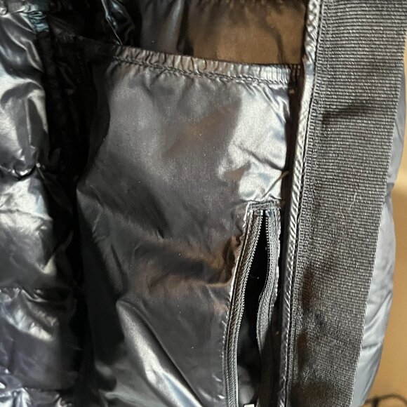 Athleta Black Banner Peak Quilted Goose Down Puffer Coat Jacket Parka Size Small - Picture 6 of 6